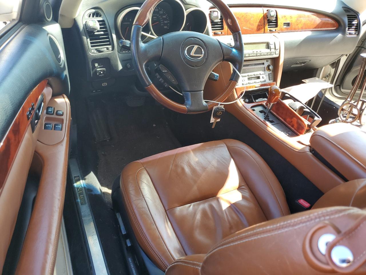 Photo 7 VIN: JTHFN48Y850066024 - LEXUS SC 