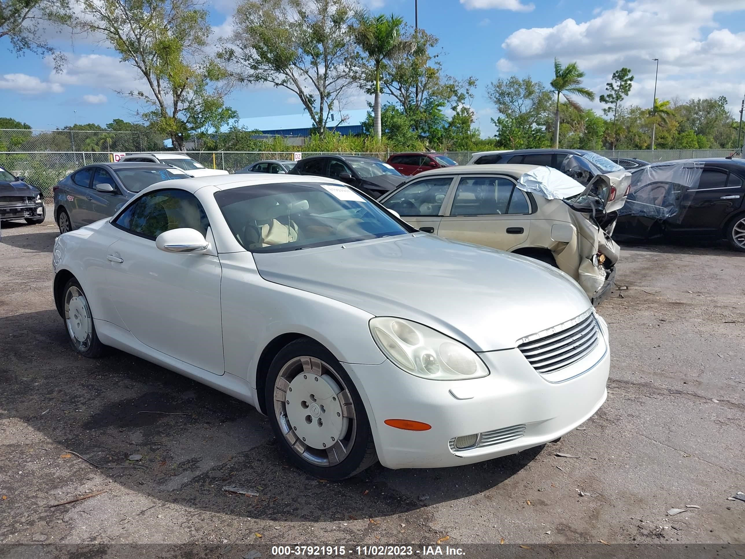 Photo 0 VIN: JTHFN48Y920013215 - LEXUS SC 