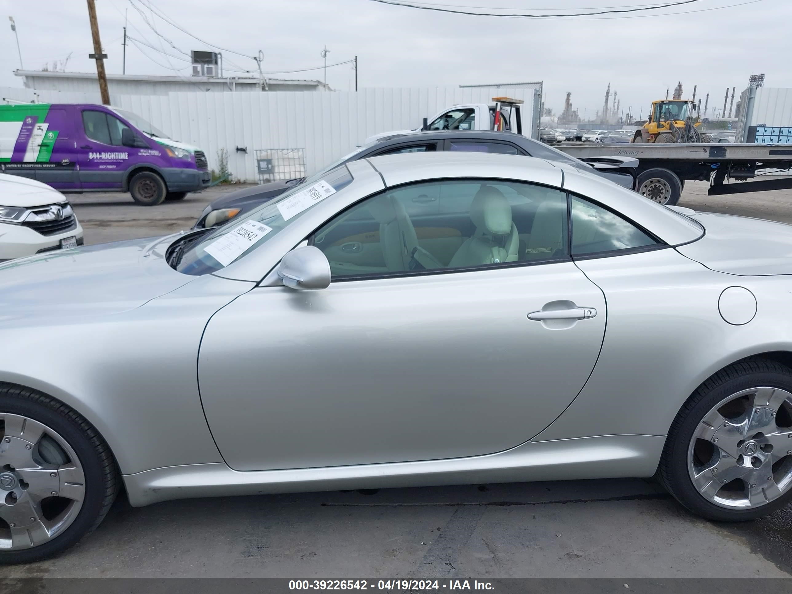 Photo 14 VIN: JTHFN48Y940051093 - LEXUS SC 