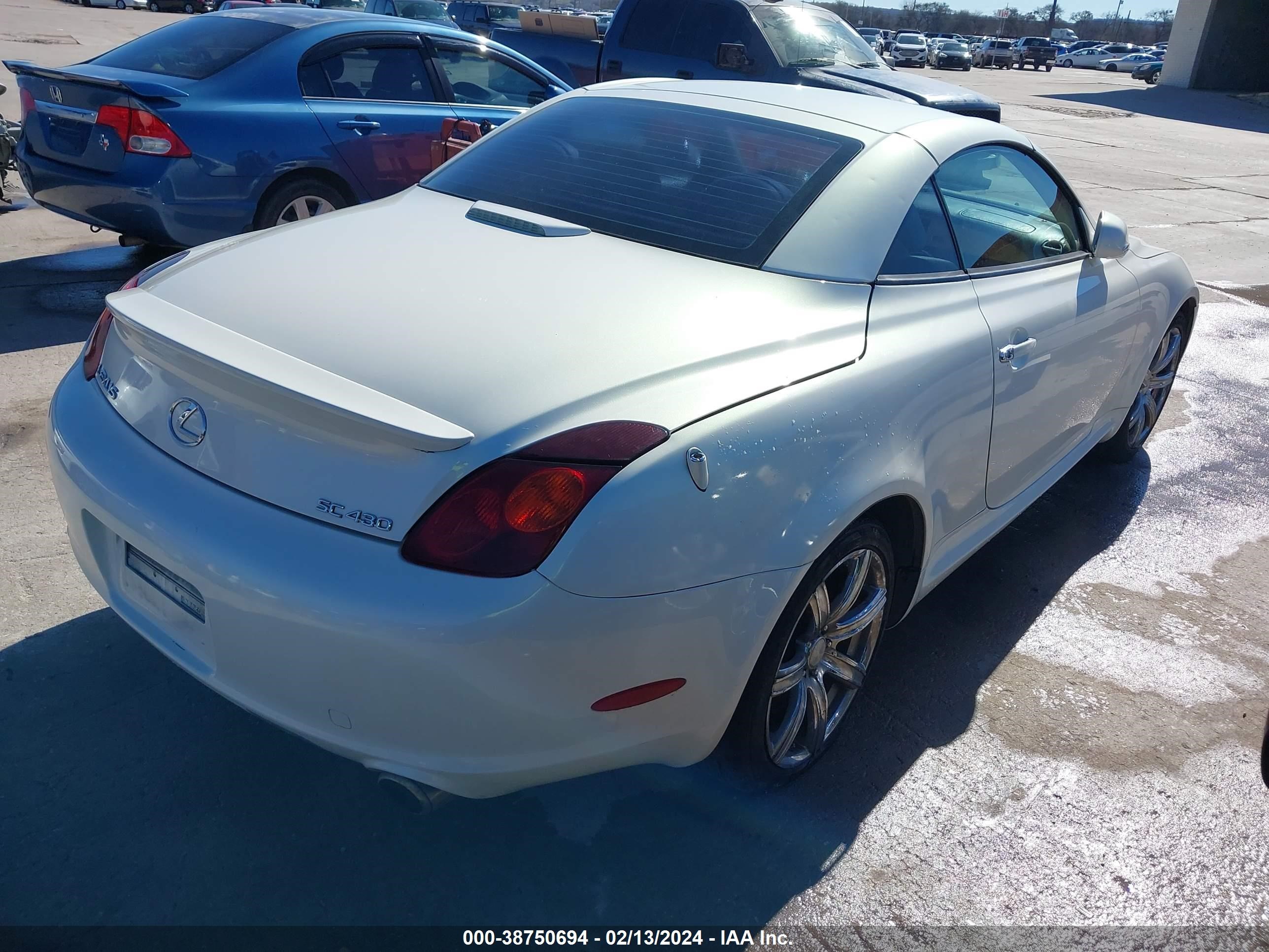 Photo 3 VIN: JTHFN48Y940059548 - LEXUS SC 