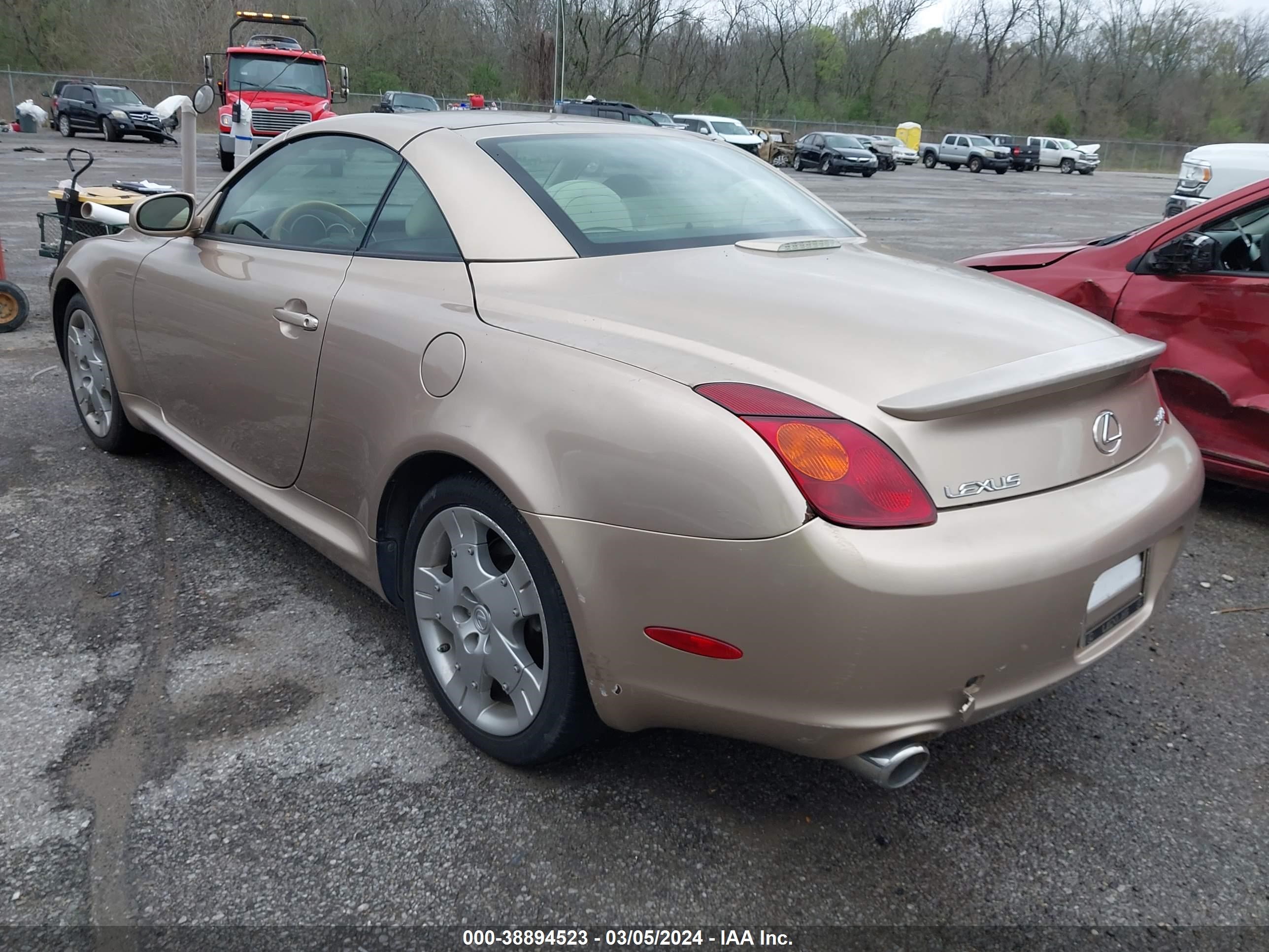 Photo 2 VIN: JTHFN48Y950066601 - LEXUS SC 