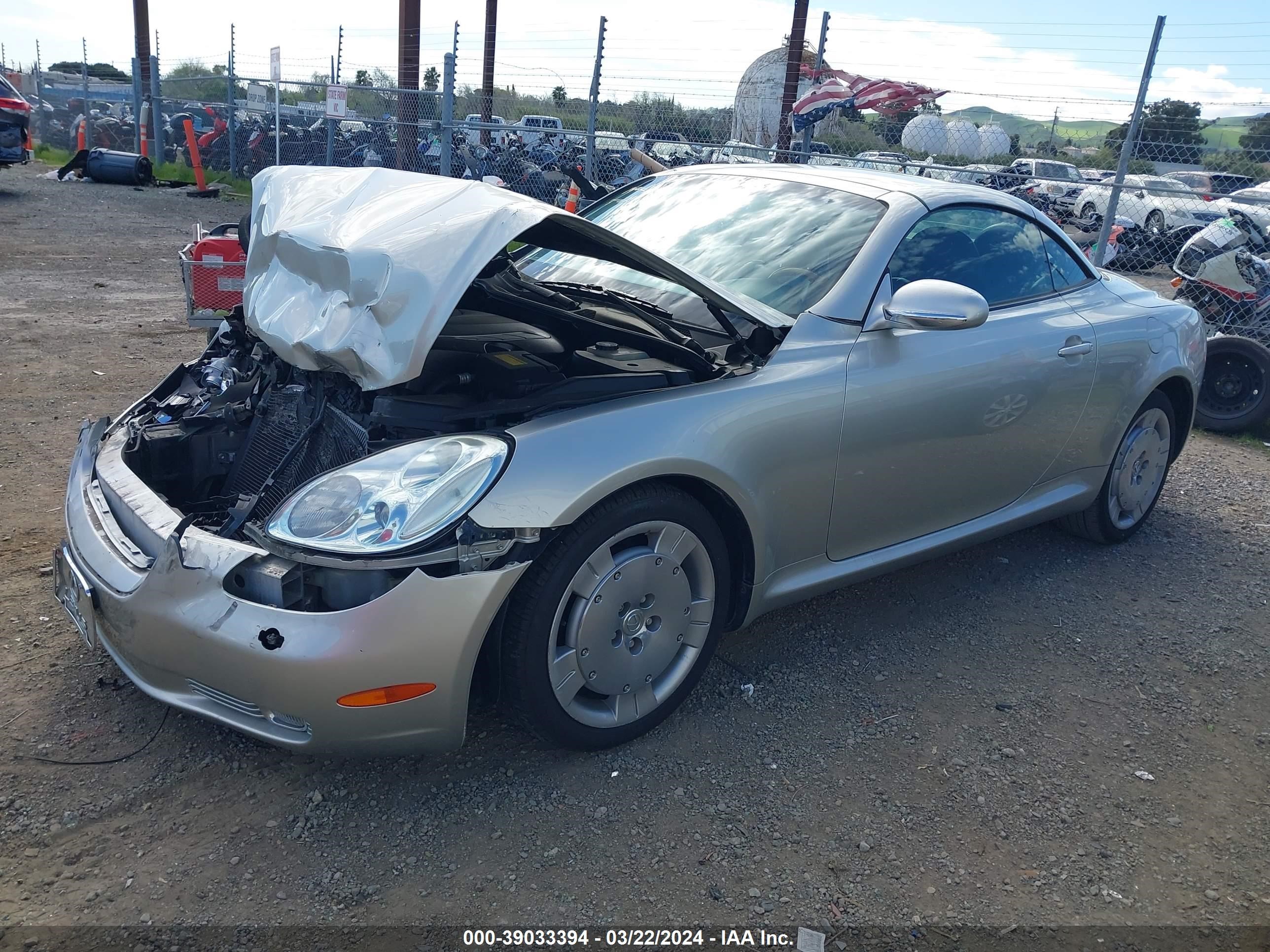 Photo 1 VIN: JTHFN48YX20020044 - LEXUS SC 