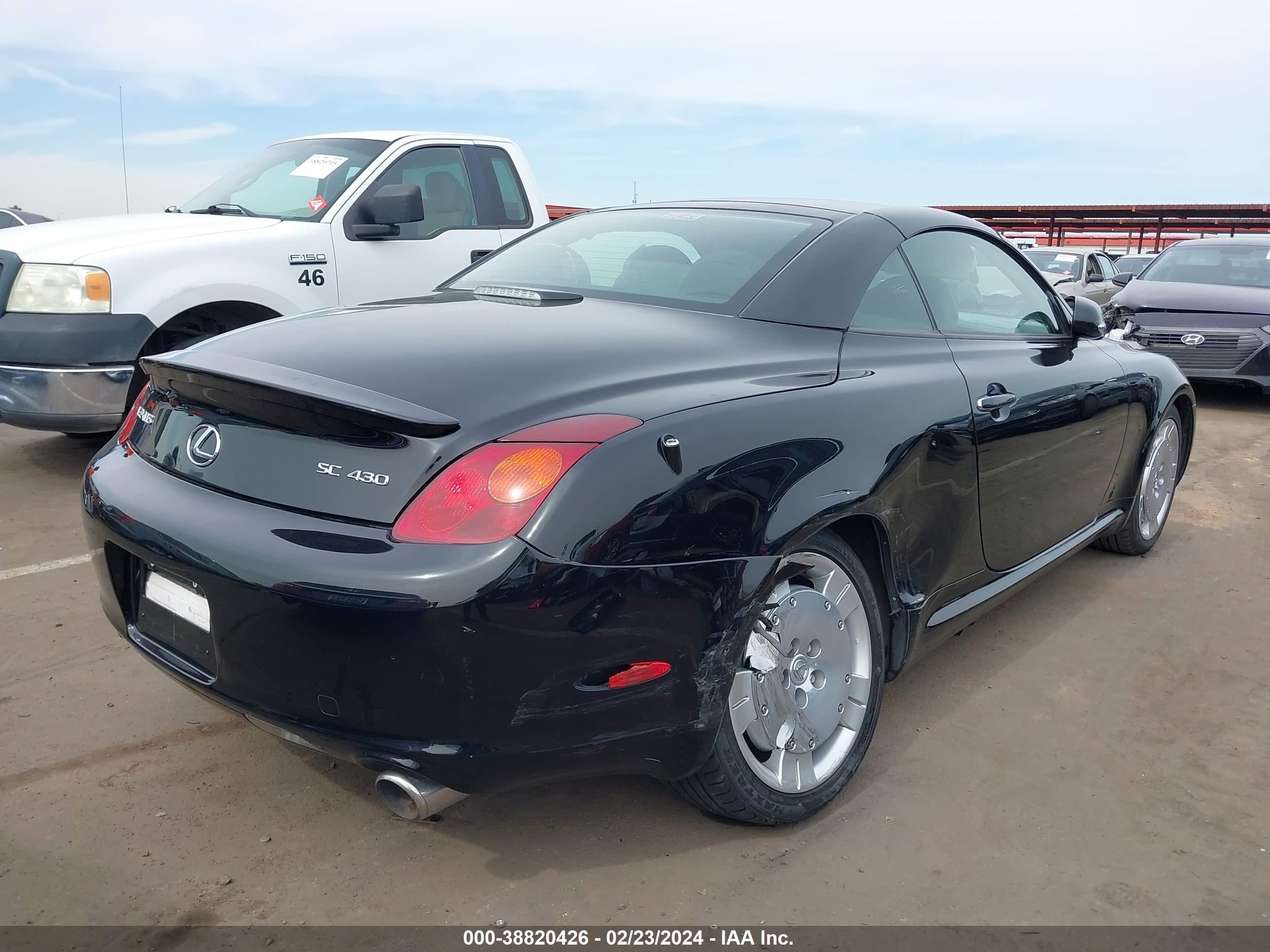 Photo 3 VIN: JTHFN48YX40054150 - LEXUS SC 