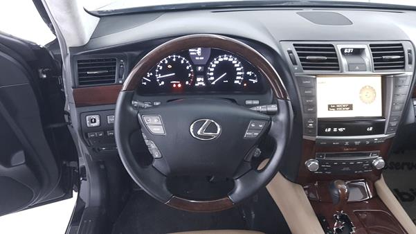 Photo 13 VIN: JTHGL1EF5C5045403 - LEXUS LS 460 