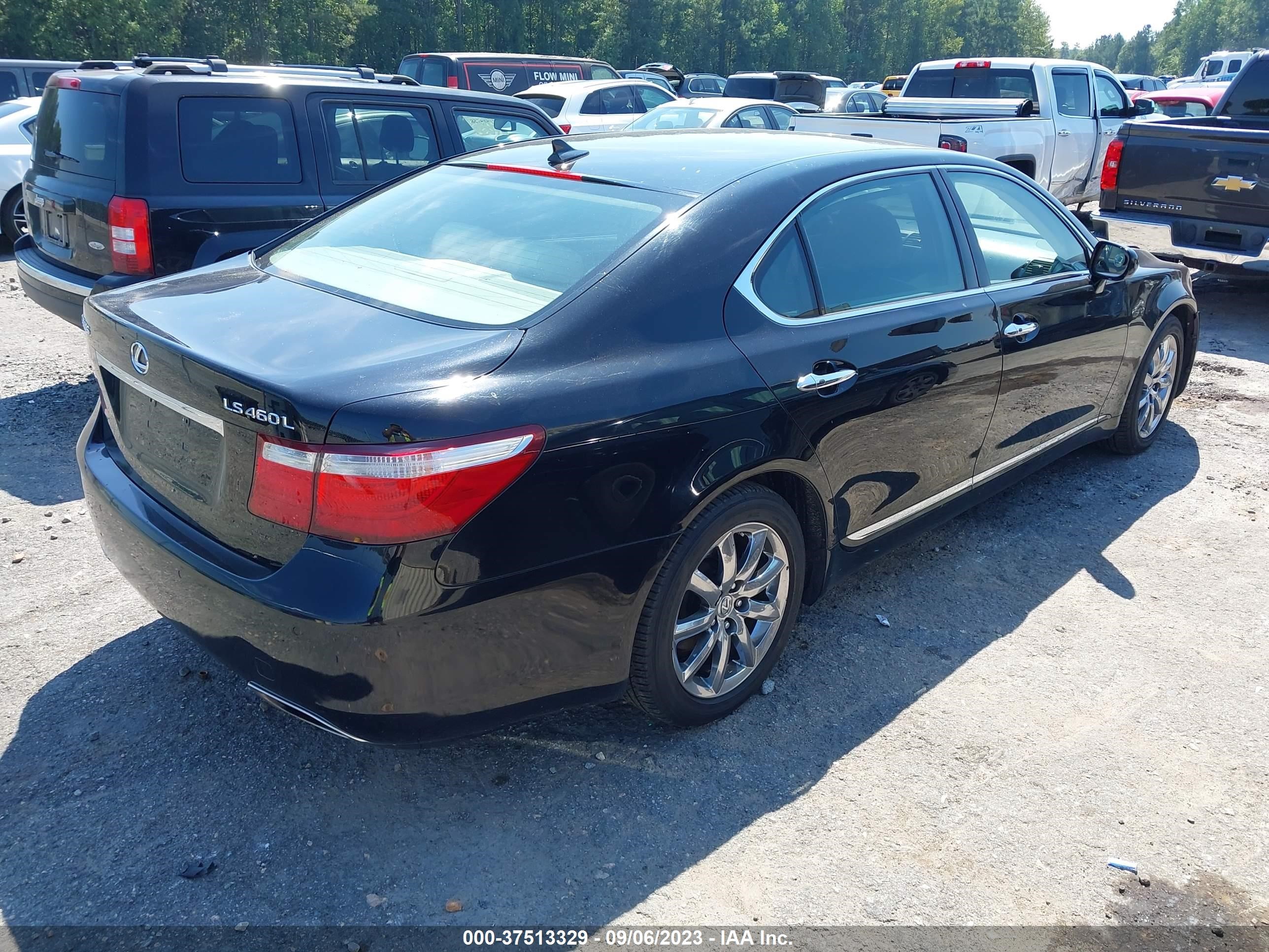 Photo 3 VIN: JTHGL46F075003050 - LEXUS LS 