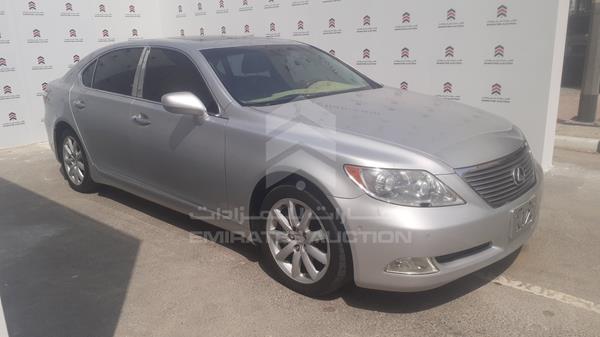 Photo 8 VIN: JTHGL46F275000750 - LEXUS LS 460 