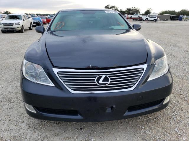 Photo 4 VIN: JTHGL46F275004331 - LEXUS LS460 