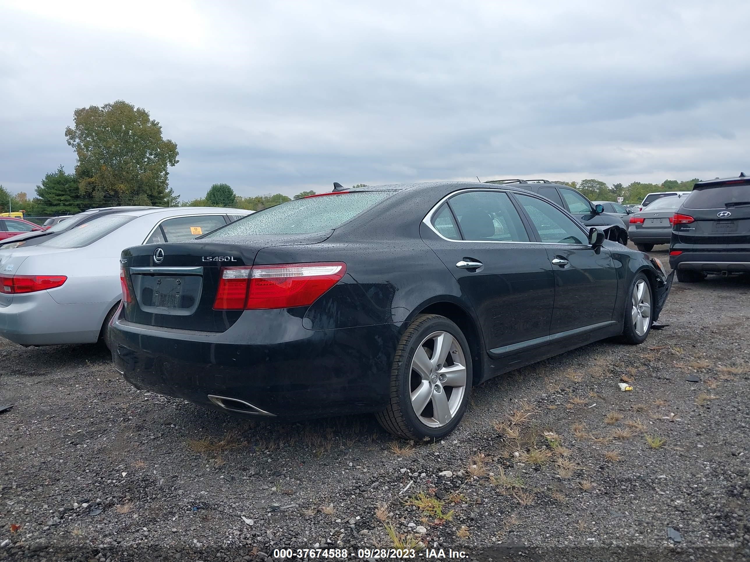 Photo 3 VIN: JTHGL46F475013127 - LEXUS LS 