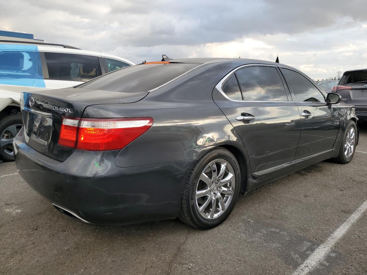 Photo 2 VIN: JTHGL46F675014974 - LEXUS LS 