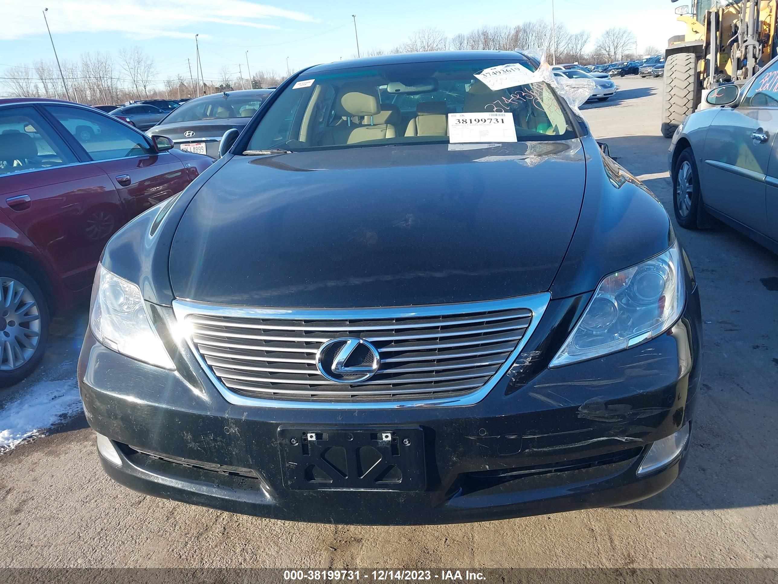 Photo 11 VIN: JTHGL46F685020940 - LEXUS LS 