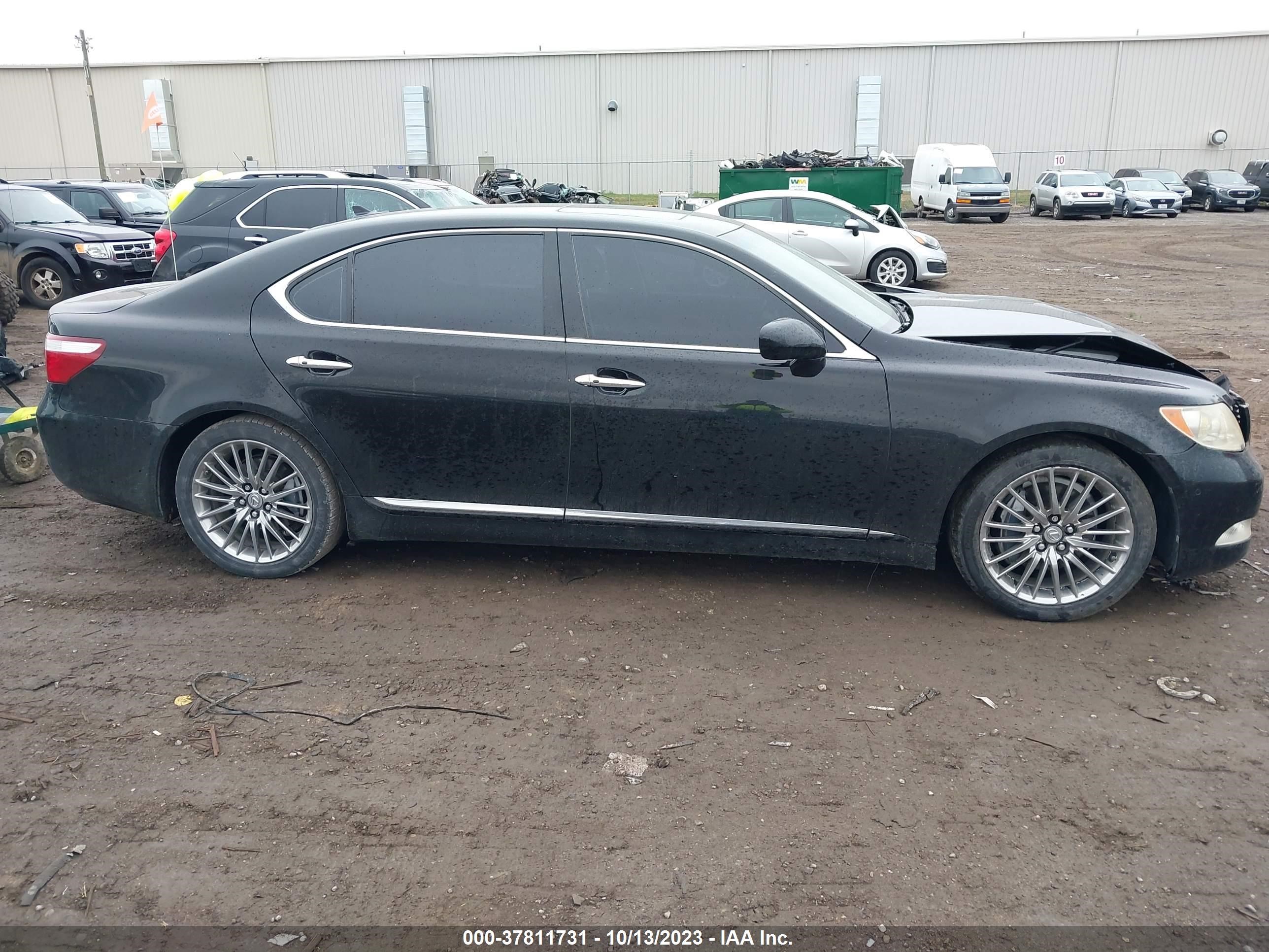 Photo 12 VIN: JTHGL46F875016225 - LEXUS LS 