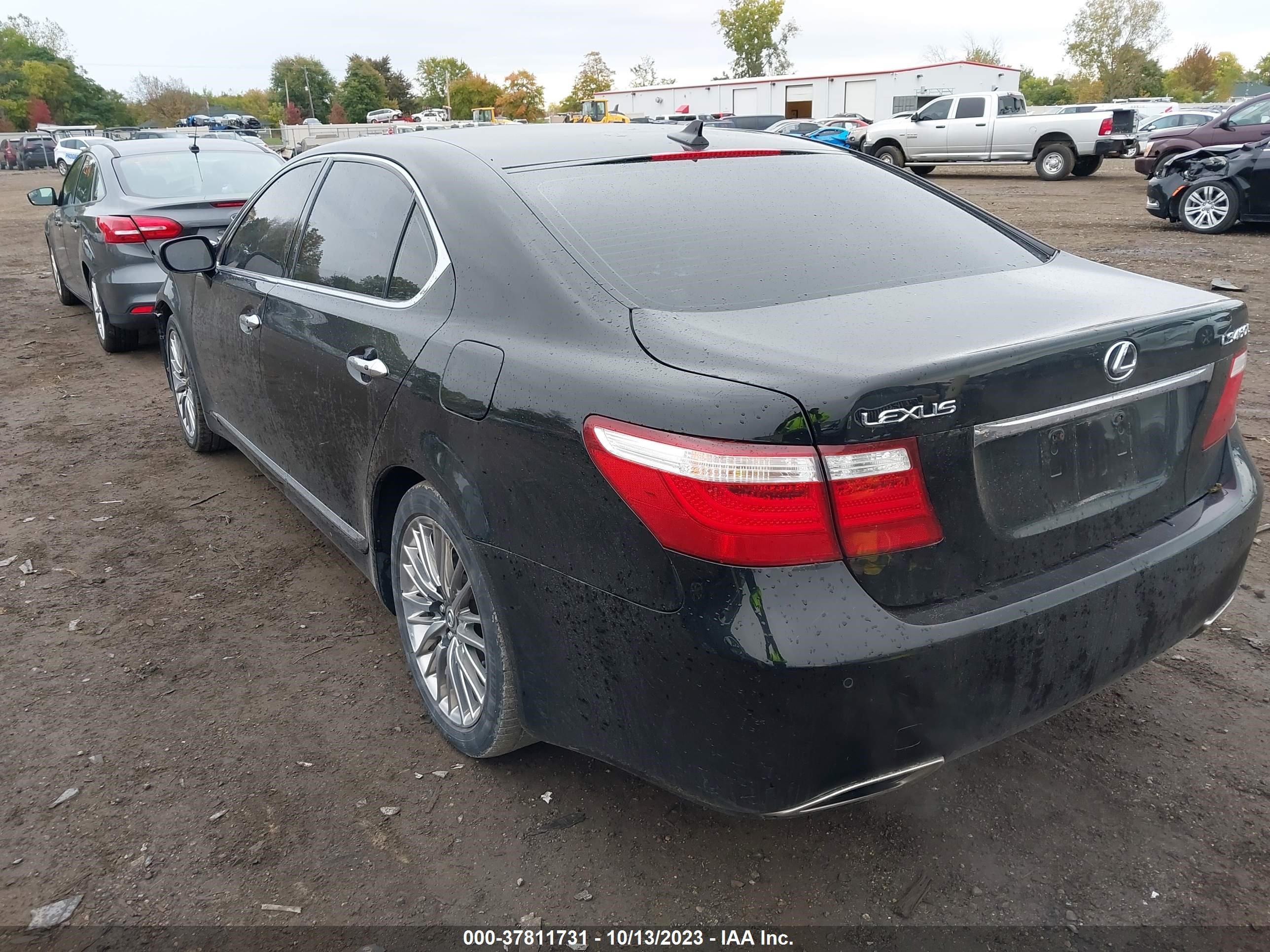 Photo 2 VIN: JTHGL46F875016225 - LEXUS LS 