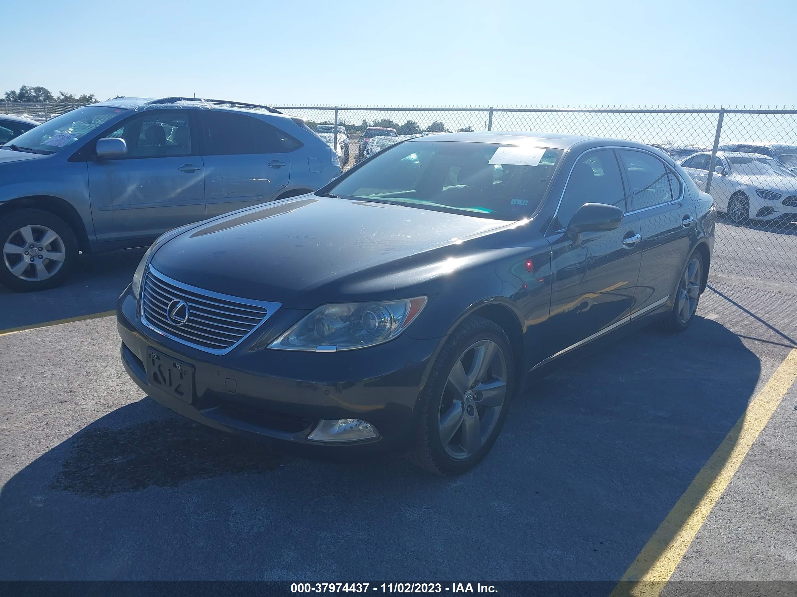 Photo 1 VIN: JTHGL46F875019271 - LEXUS LS 