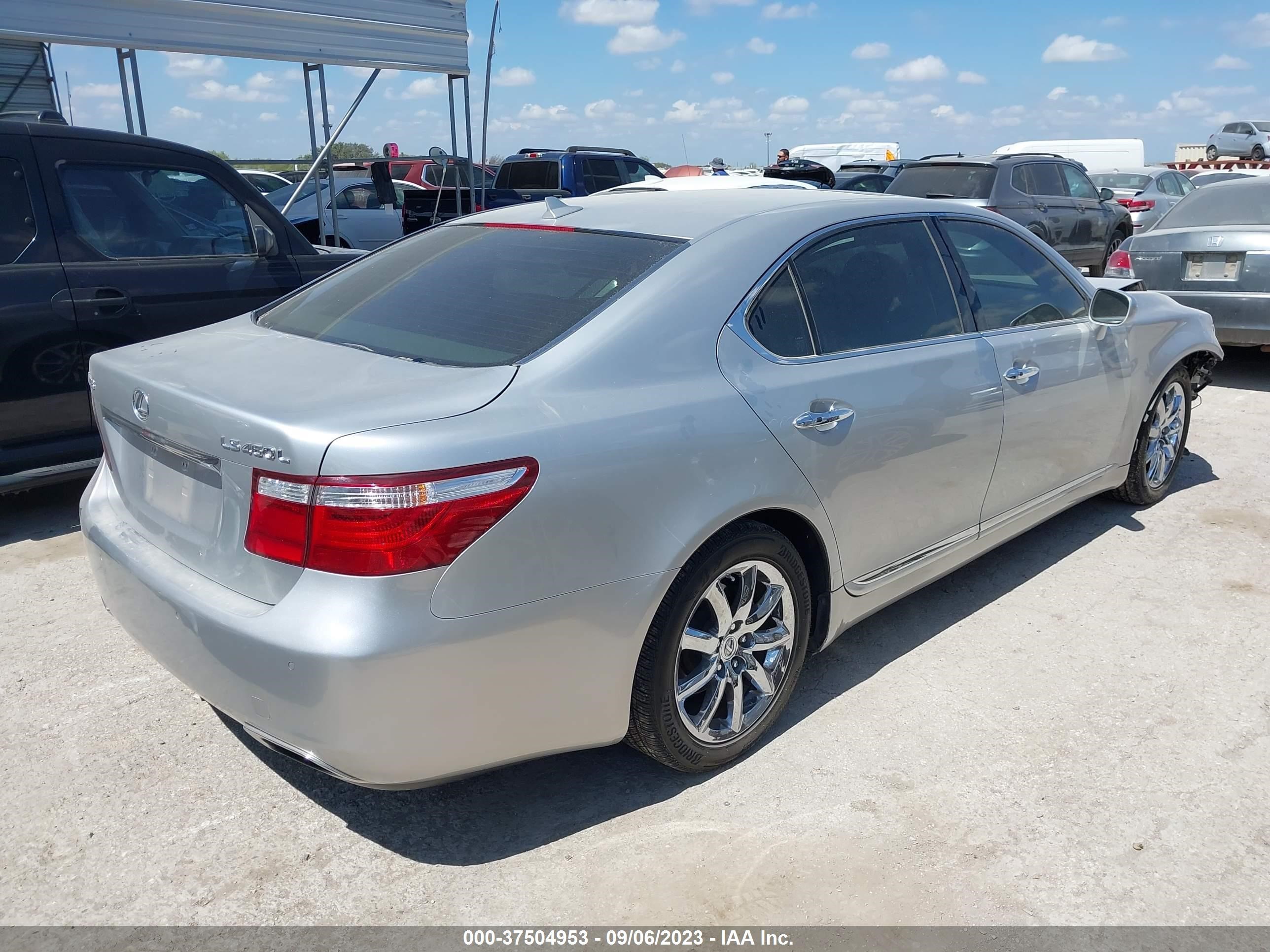 Photo 3 VIN: JTHGL46FX95036060 - LEXUS LS 