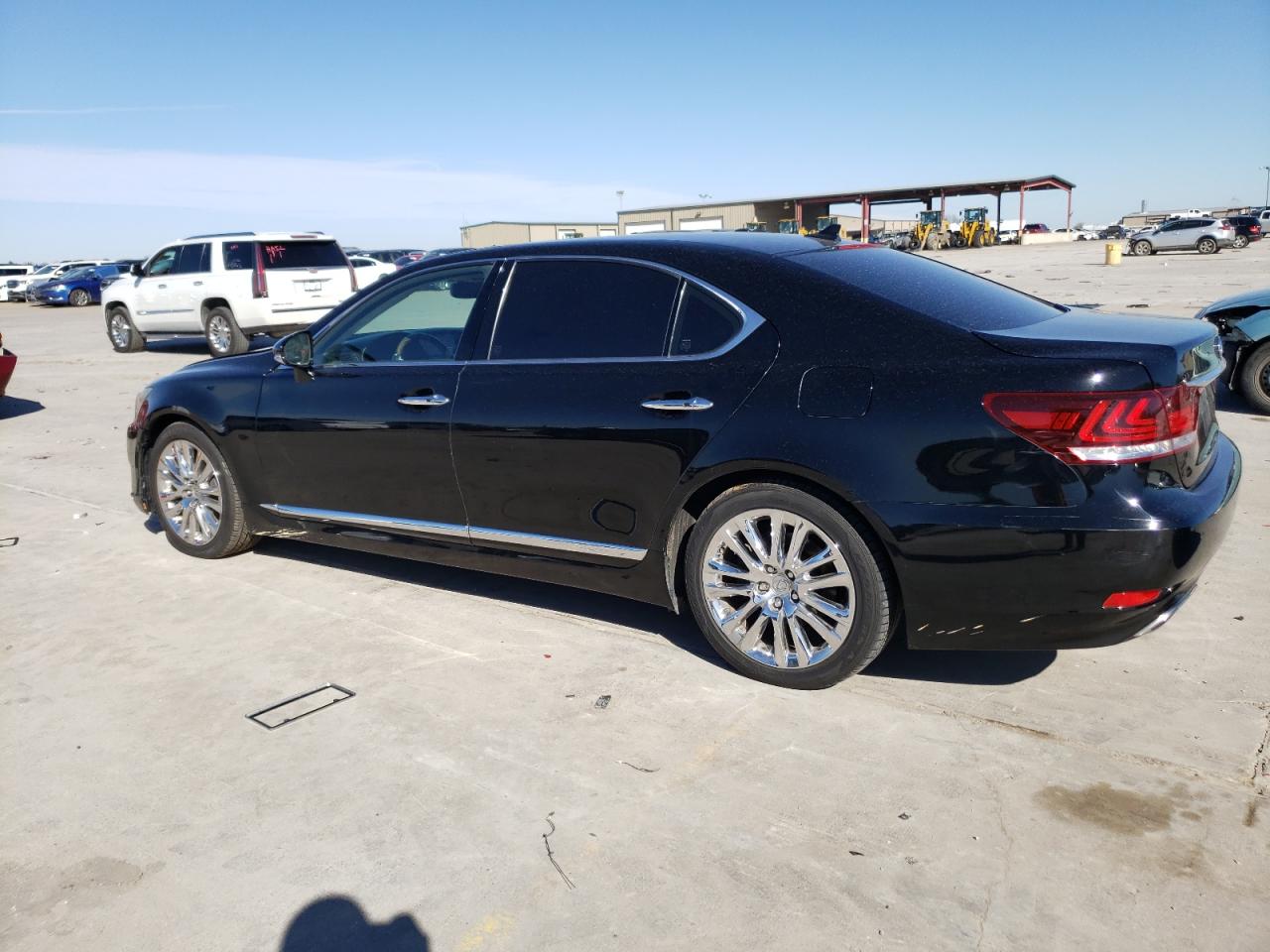 Photo 1 VIN: JTHGL5EF3D5049815 - LEXUS LS 