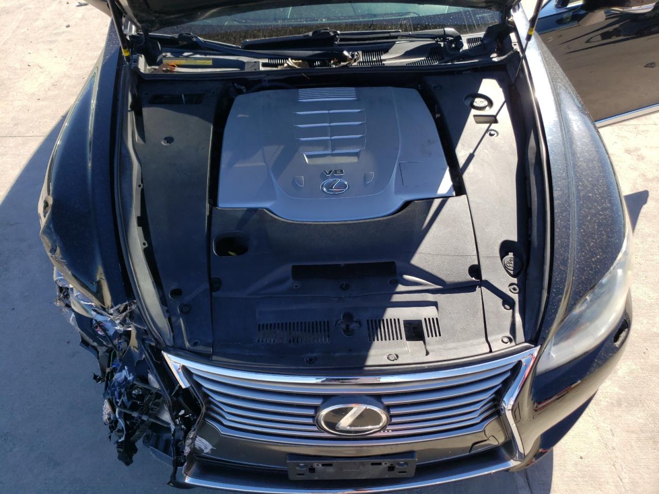 Photo 10 VIN: JTHGL5EF3D5049815 - LEXUS LS 