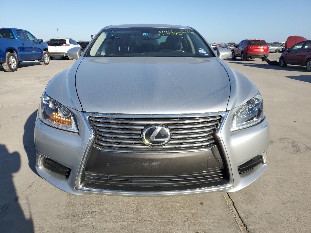 Photo 4 VIN: JTHGL5EF4E5052840 - LEXUS LS 