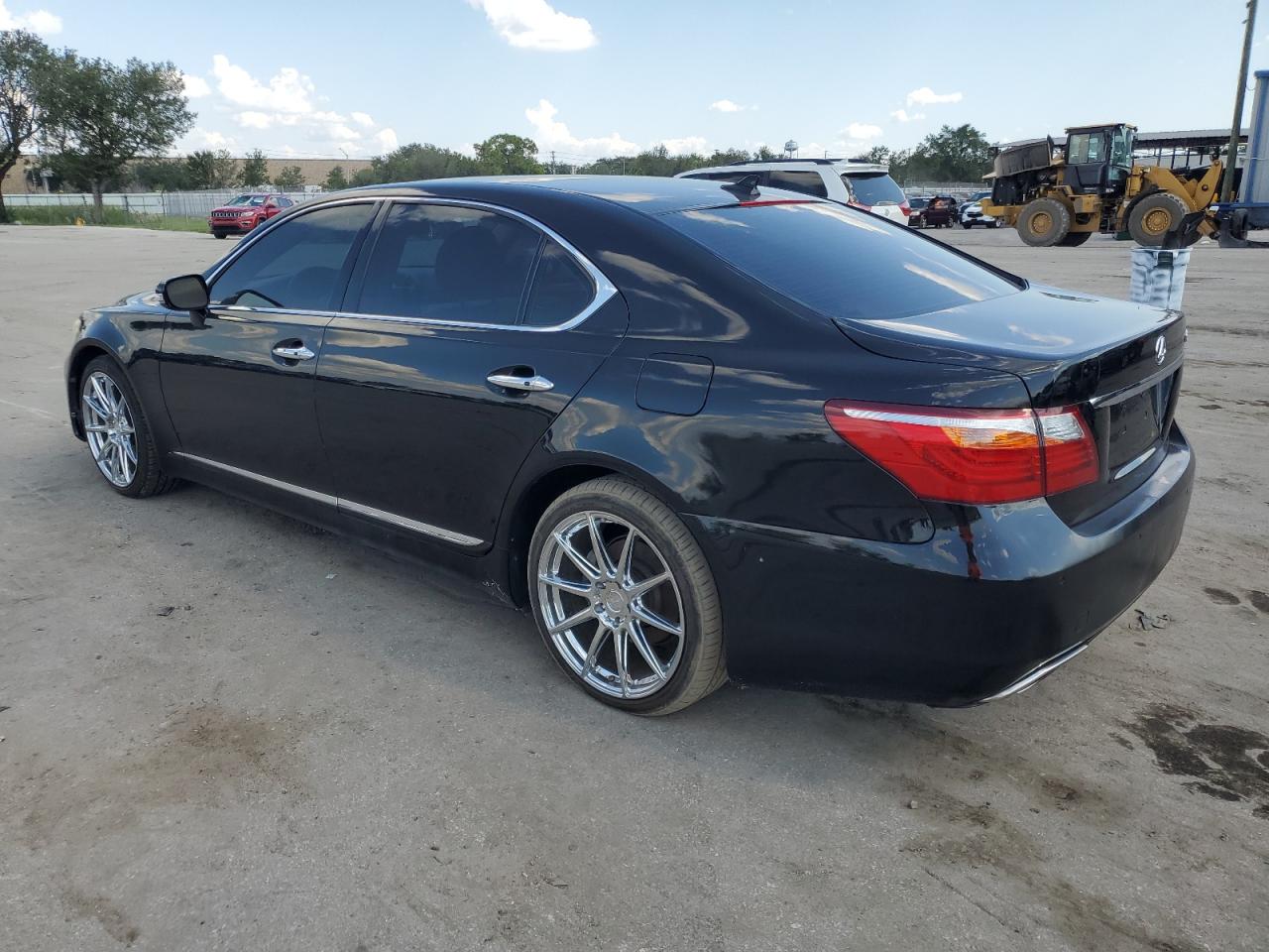 Photo 1 VIN: JTHGL5EF5C5045862 - LEXUS LS 