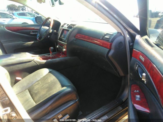 Photo 4 VIN: JTHGL5EF7A5039879 - LEXUS LS 460 