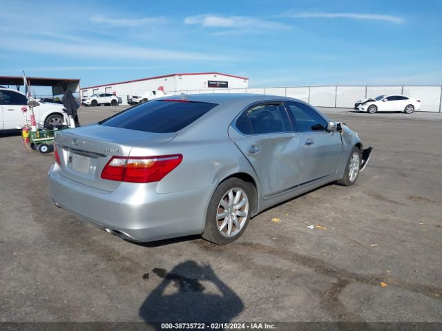 Photo 3 VIN: JTHGL5EF9C5045220 - LEXUS LS 460 