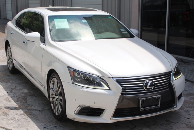 Photo 4 VIN: JTHGL5EFXE5052521 - LEXUS LS 460 