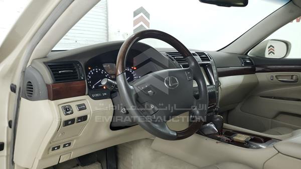 Photo 10 VIN: JTHGM46F375020258 - LEXUS LS 460 