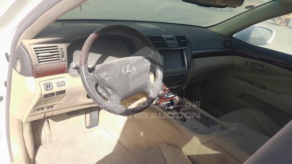 Photo 9 VIN: JTHGM46F595034875 - LEXUS LS 460 