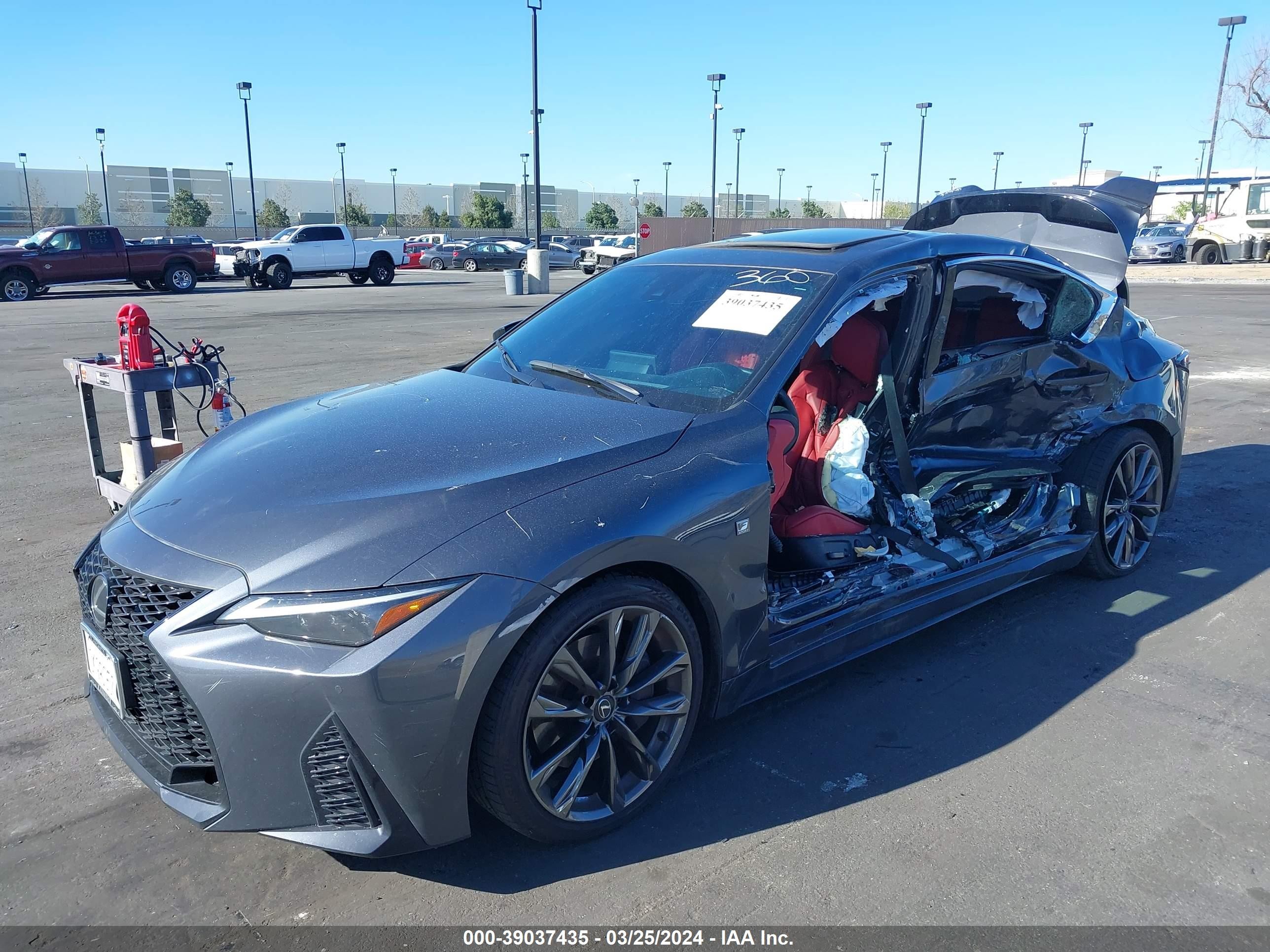 Photo 1 VIN: JTHGZ1B25P5062403 - LEXUS IS 