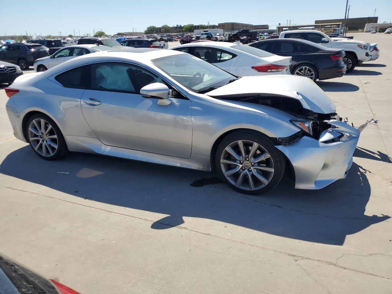 Photo 3 VIN: JTHHA5BC4G5001748 - LEXUS RC 