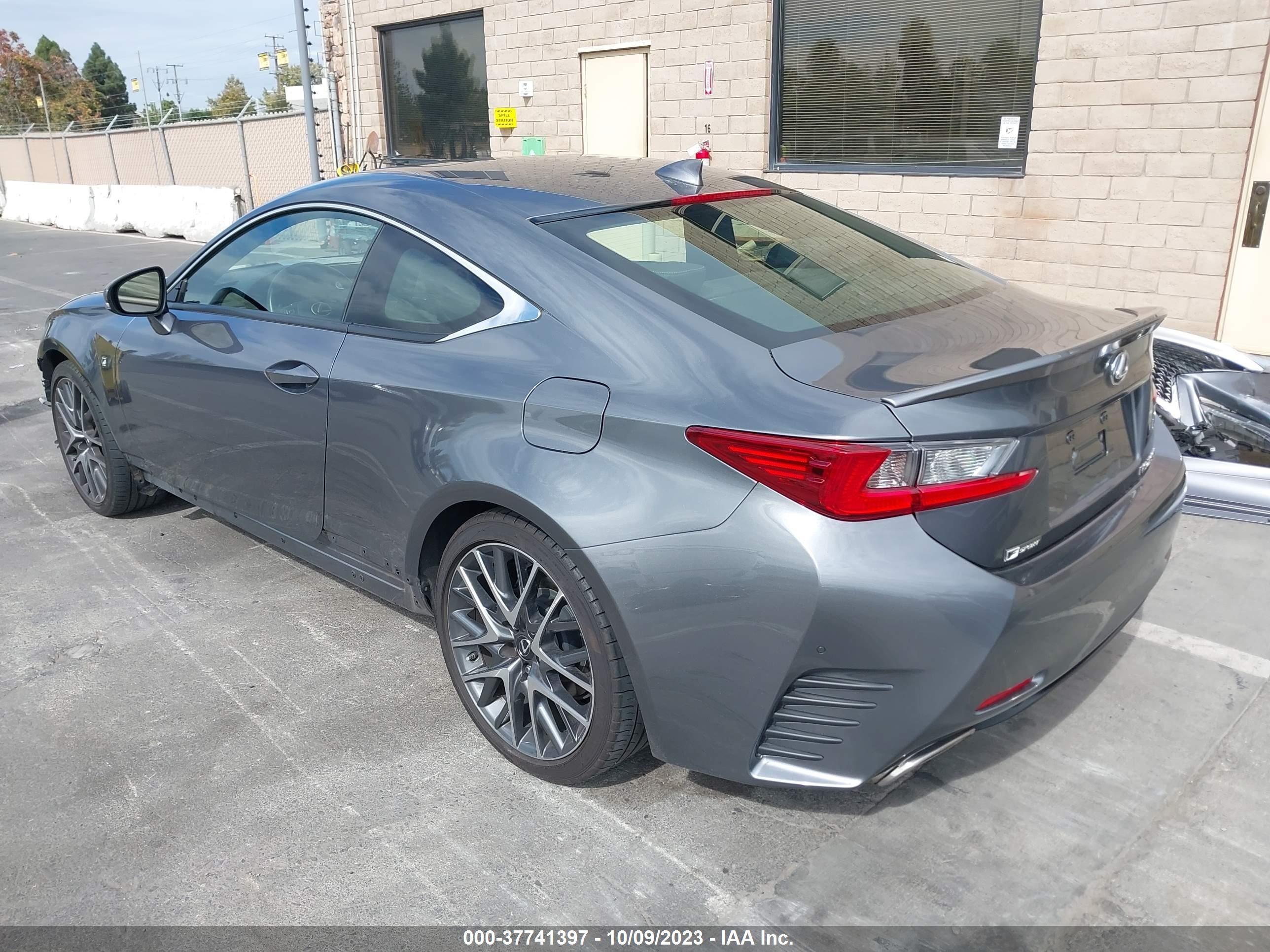 Photo 2 VIN: JTHHA5BCXG5001883 - LEXUS RC 