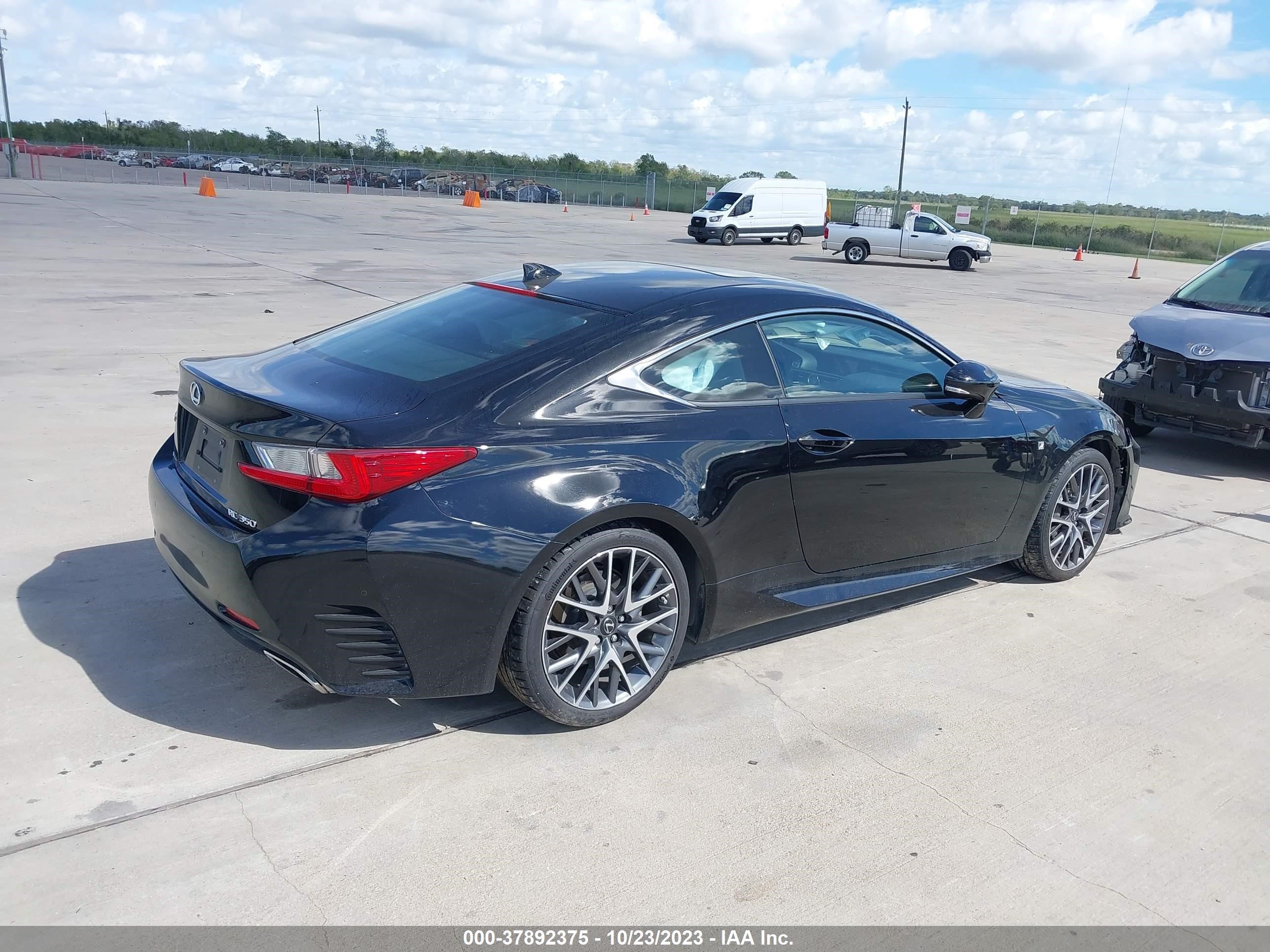 Photo 3 VIN: JTHHE5BC0G5013710 - LEXUS RC 