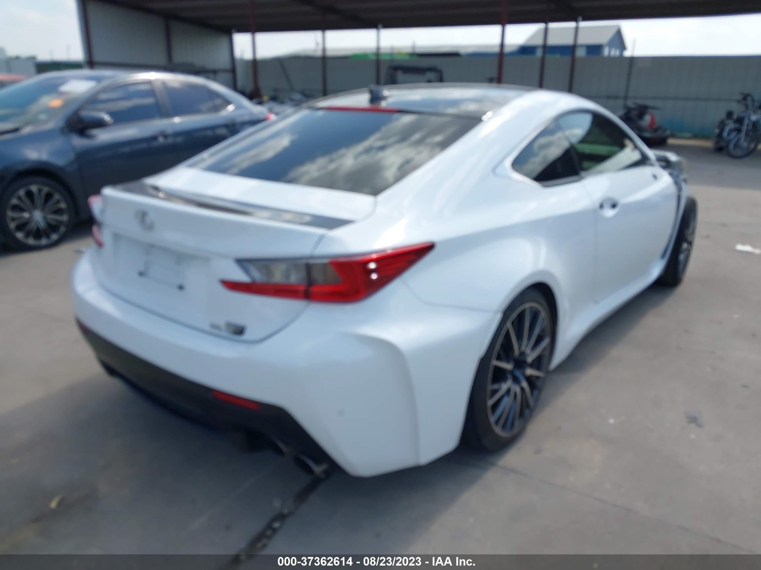 Photo 3 VIN: JTHHP5BC0F5003770 - LEXUS RC F 