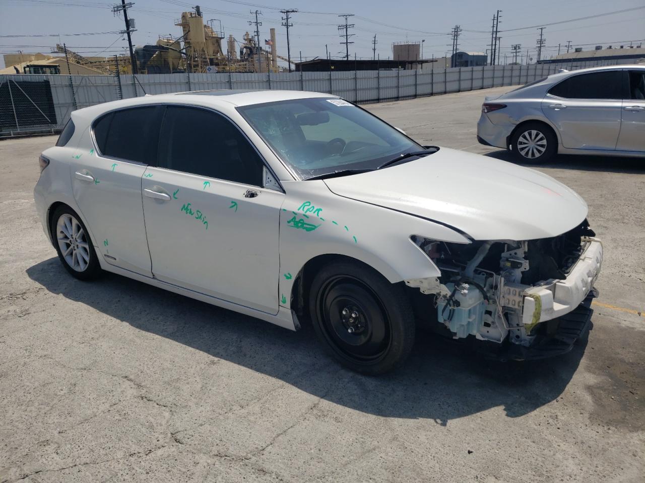 Photo 3 VIN: JTHKD5BH0C2114343 - LEXUS CT 