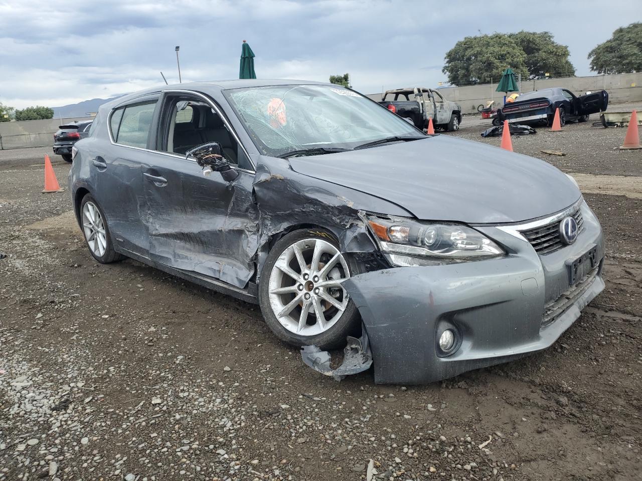 Photo 3 VIN: JTHKD5BH1C2070272 - LEXUS CT 