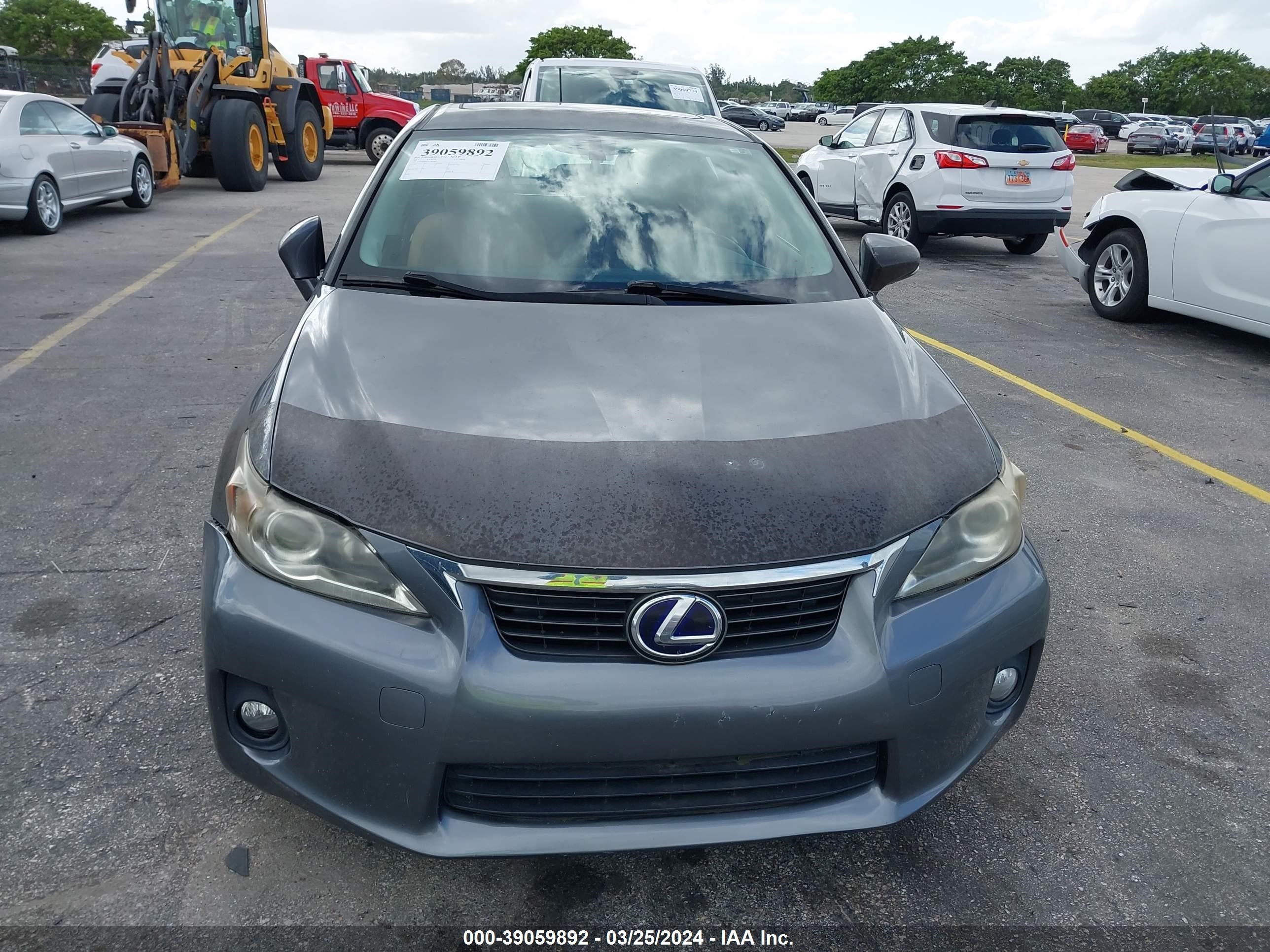 Photo 5 VIN: JTHKD5BH1C2082065 - LEXUS CT 