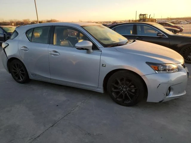 Photo 3 VIN: JTHKD5BH1C2103819 - LEXUS CT 200 