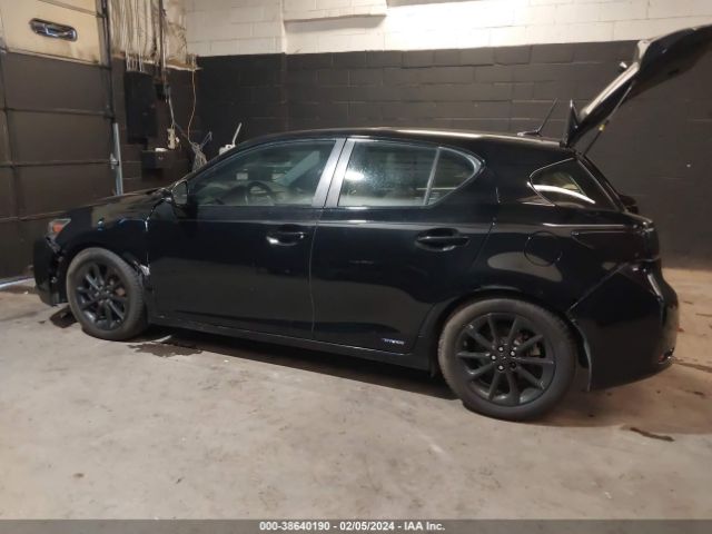 Photo 2 VIN: JTHKD5BH1C2109832 - LEXUS CT 200H 