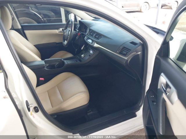 Photo 4 VIN: JTHKD5BH1D2162600 - LEXUS CT 200H 