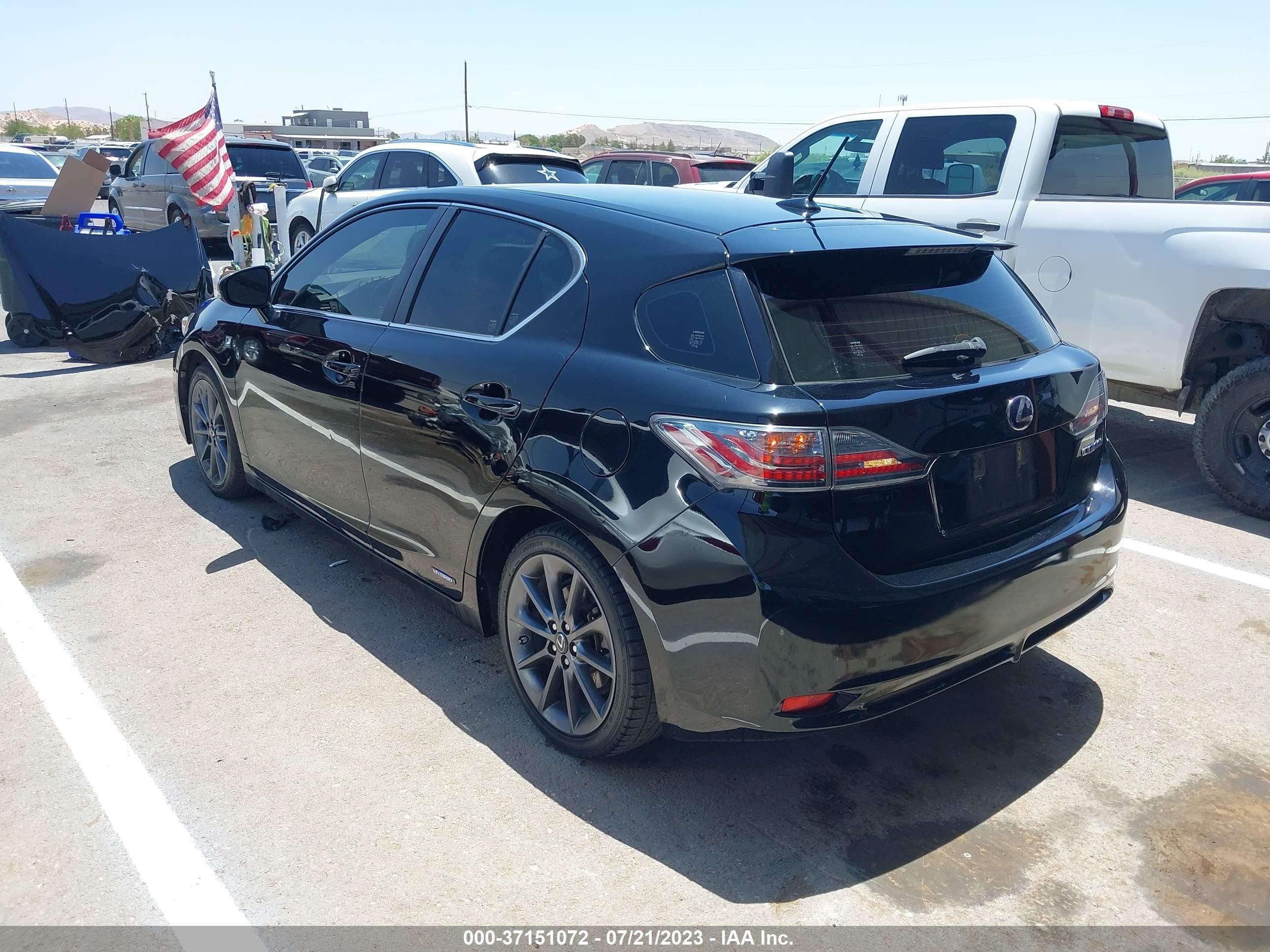 Photo 2 VIN: JTHKD5BH1D2166226 - LEXUS CT 