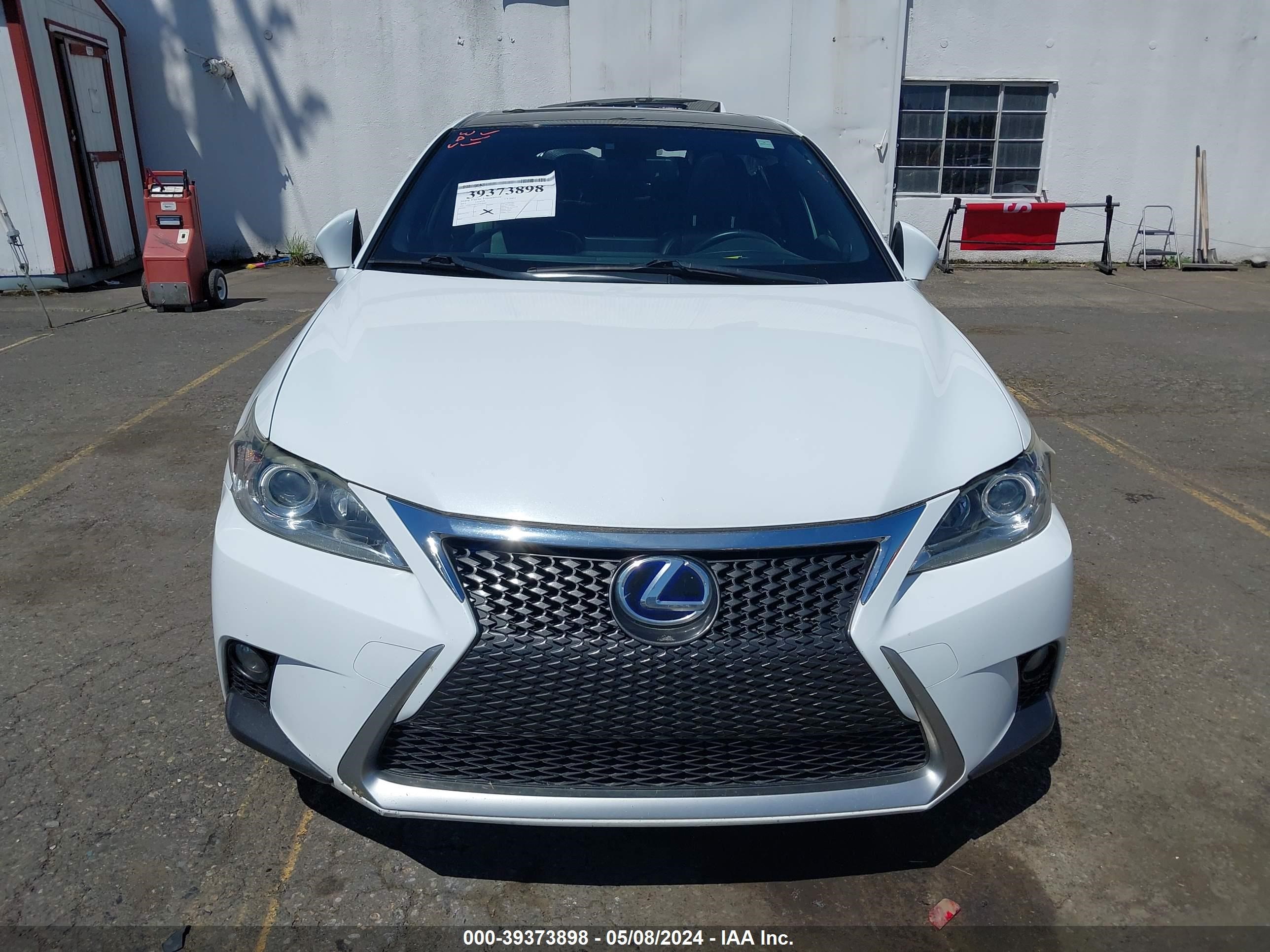 Photo 9 VIN: JTHKD5BH1F2228887 - LEXUS CT 