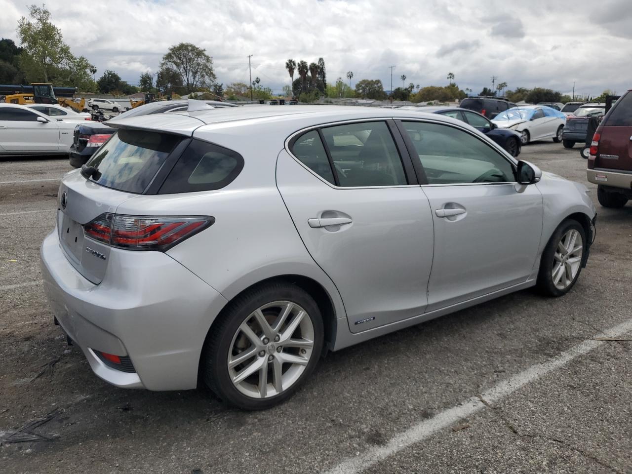 Photo 2 VIN: JTHKD5BH1G2260157 - LEXUS CT 