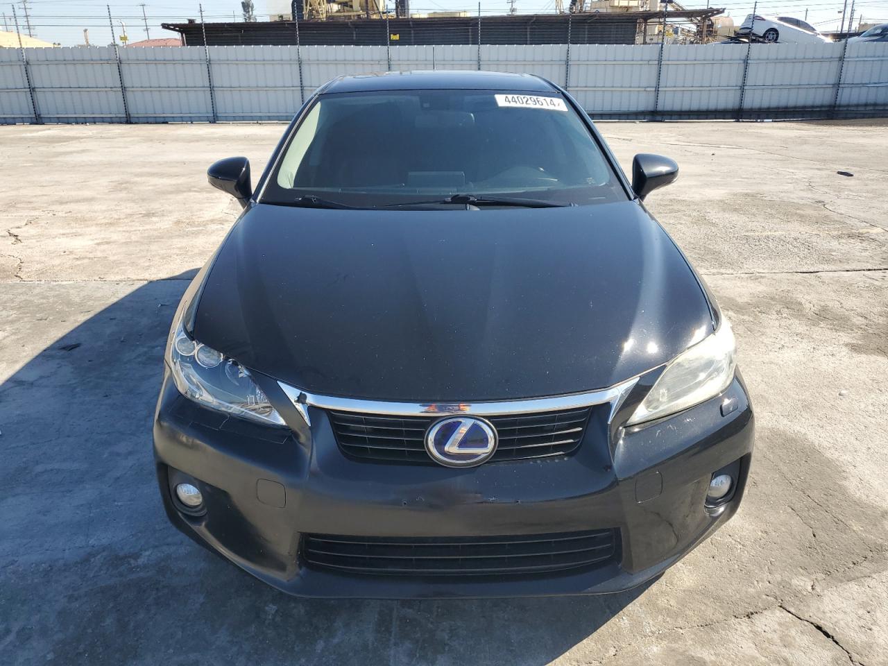 Photo 4 VIN: JTHKD5BH2B2038798 - LEXUS CT 