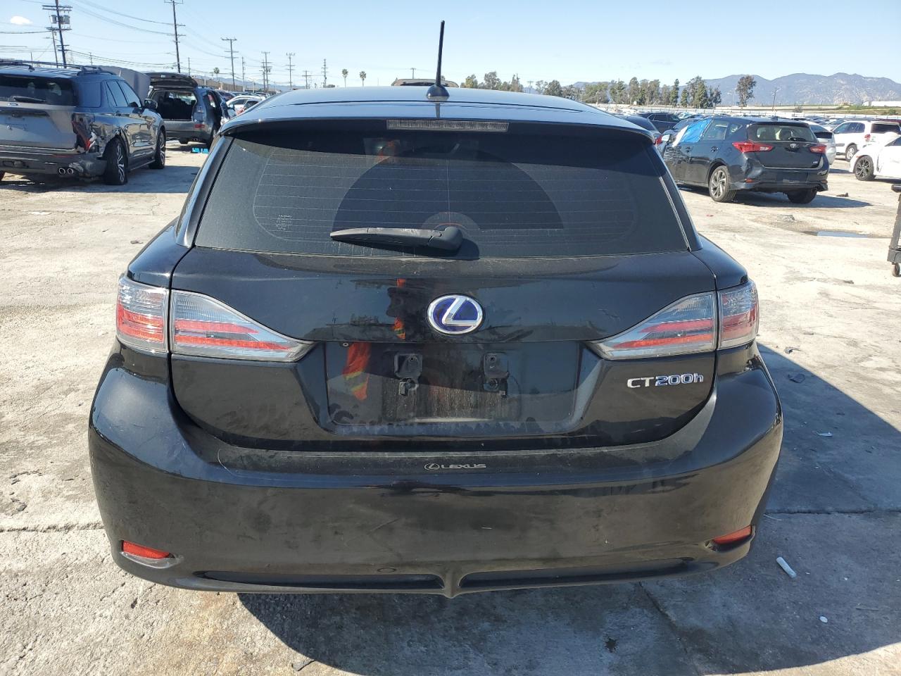 Photo 5 VIN: JTHKD5BH2B2038798 - LEXUS CT 