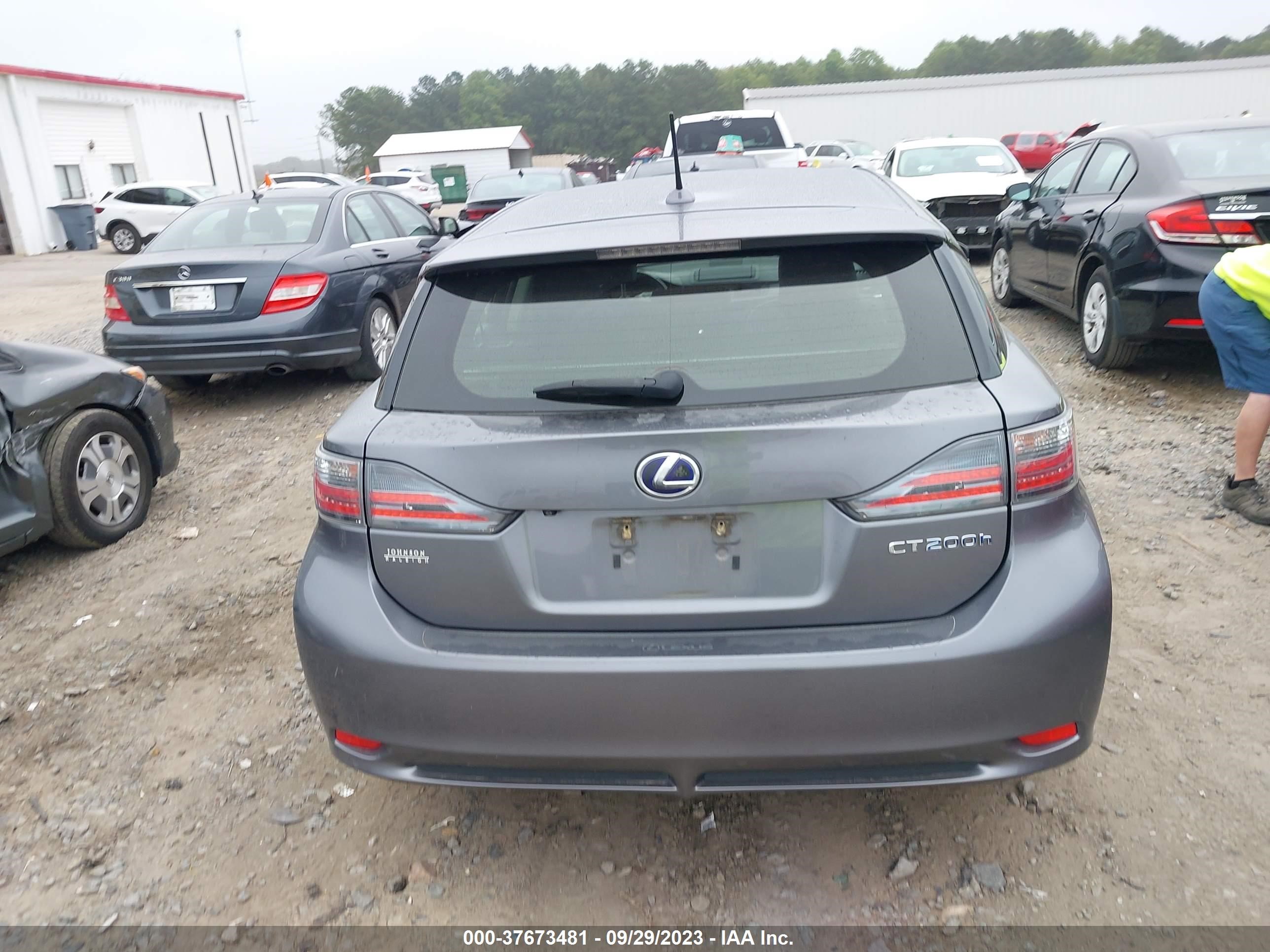 Photo 15 VIN: JTHKD5BH3D2167247 - LEXUS CT 