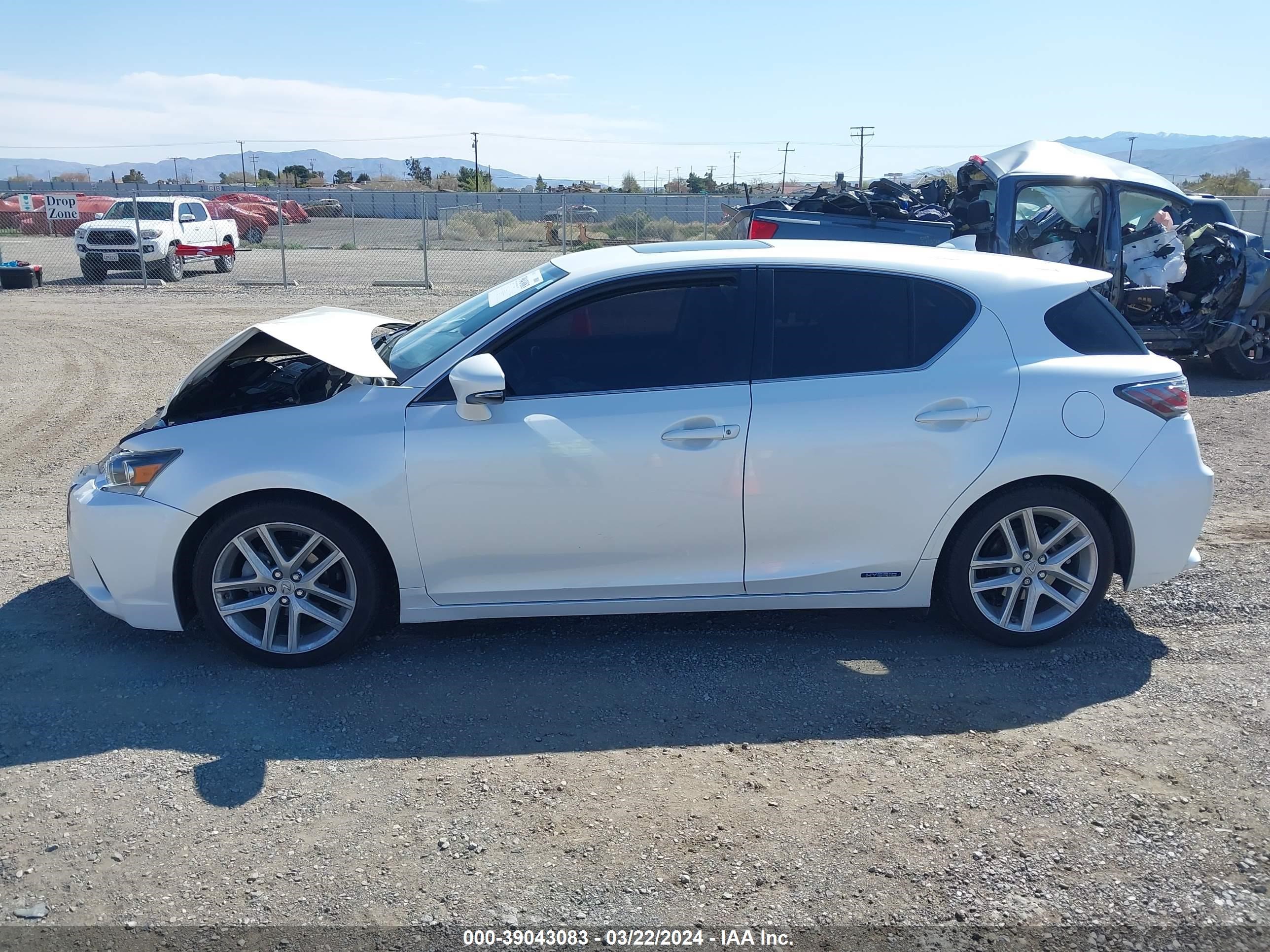 Photo 13 VIN: JTHKD5BH3F2210312 - LEXUS CT 