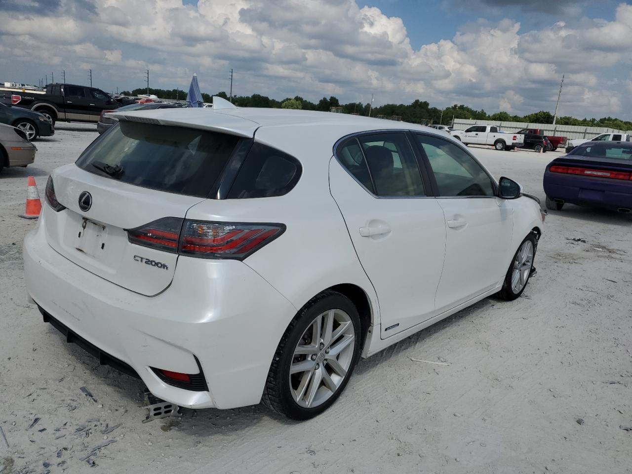 Photo 2 VIN: JTHKD5BH3F2238594 - LEXUS CT 