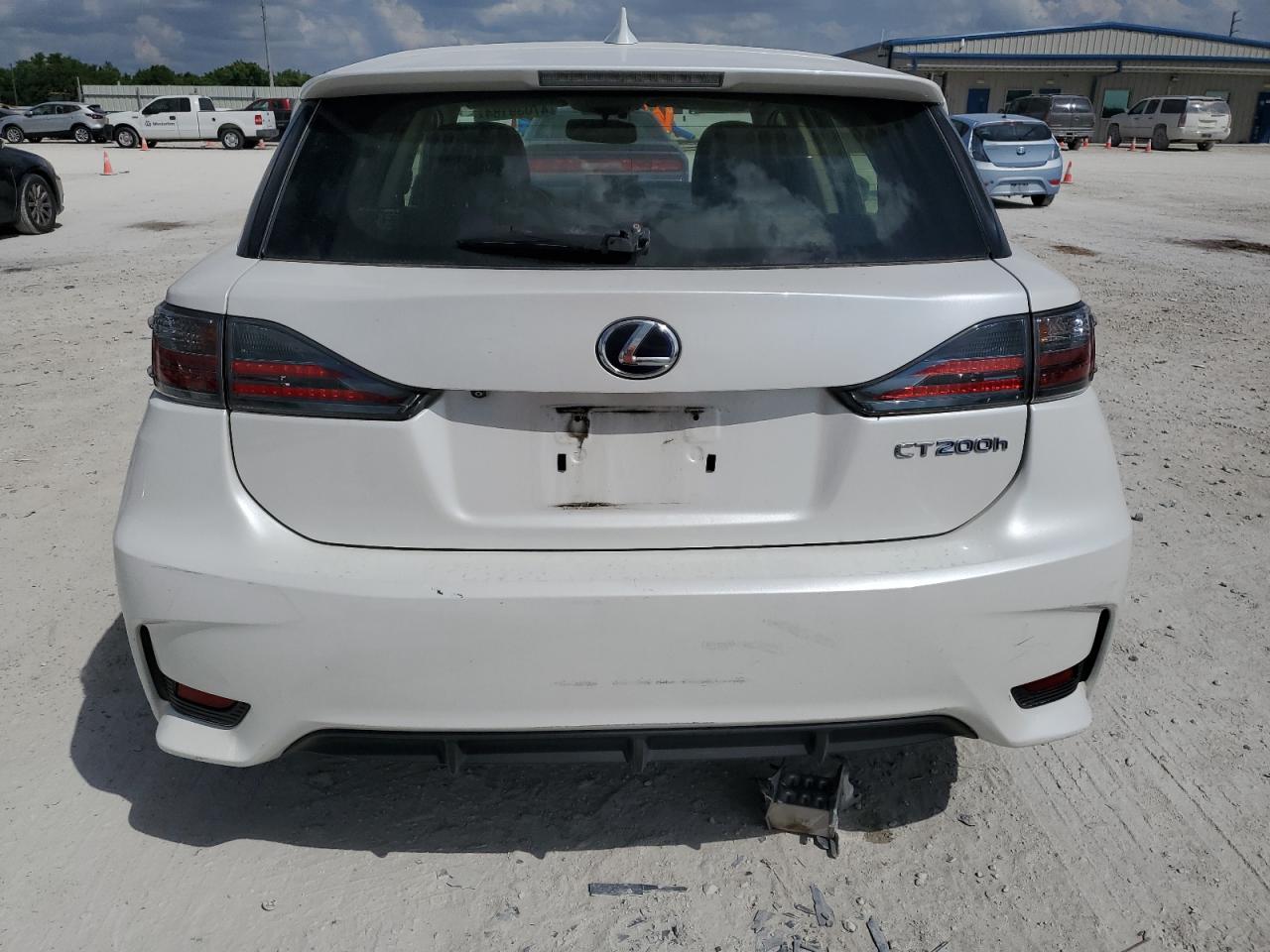 Photo 5 VIN: JTHKD5BH3F2238594 - LEXUS CT 