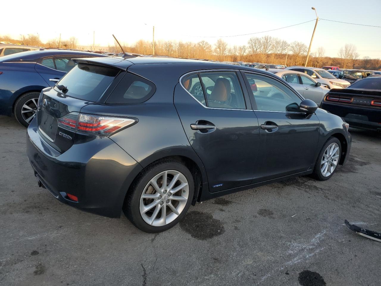 Photo 2 VIN: JTHKD5BH4B2006192 - LEXUS CT 