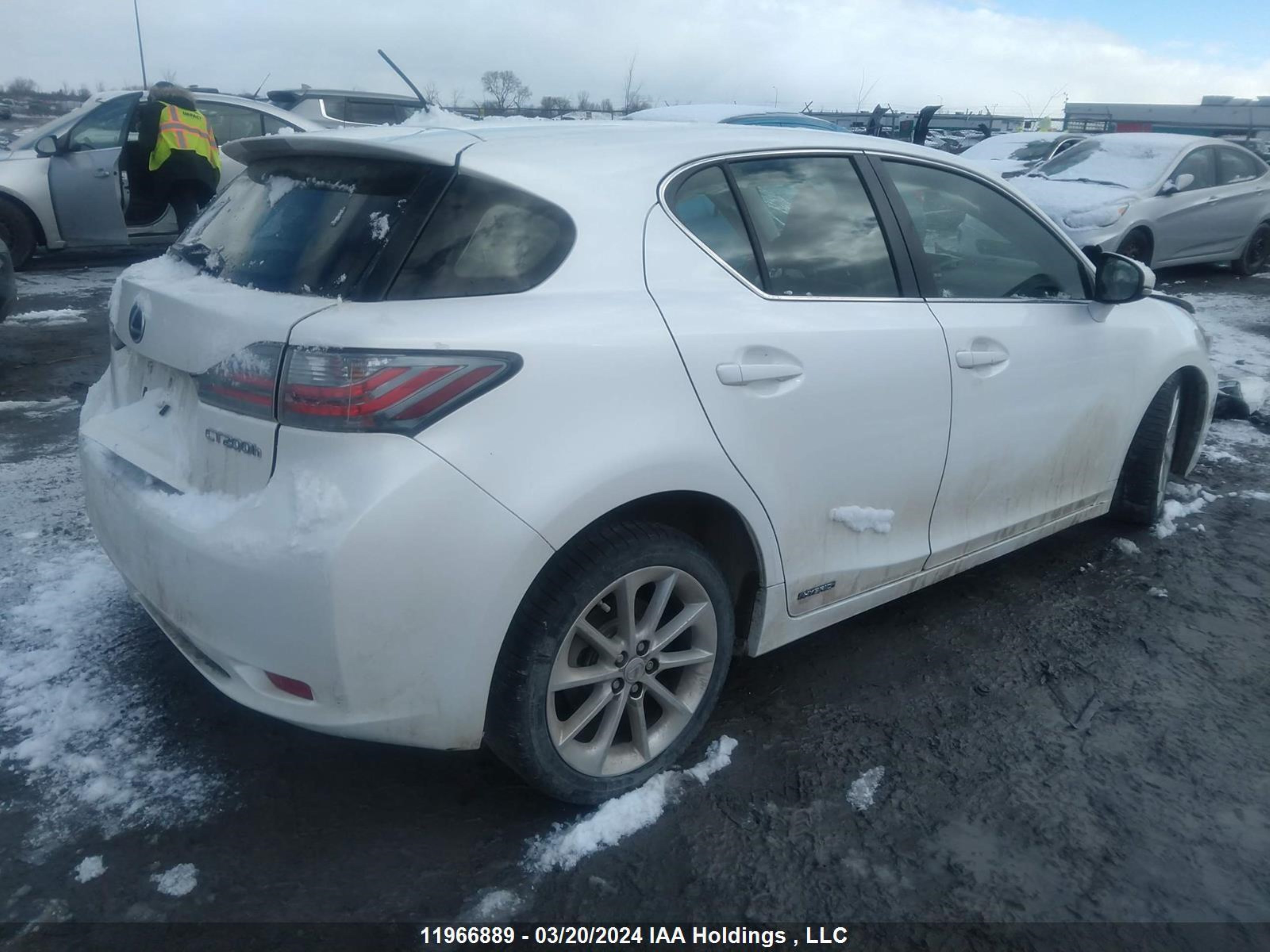 Photo 3 VIN: JTHKD5BH4C2089981 - LEXUS CT 