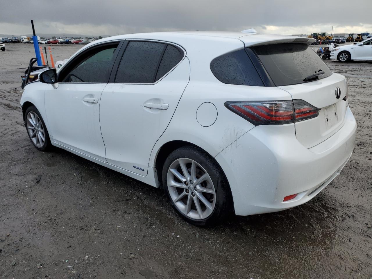 Photo 1 VIN: JTHKD5BH5C2072218 - LEXUS CT 